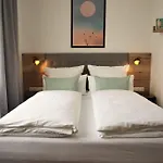 Diesonne Pensión 4*